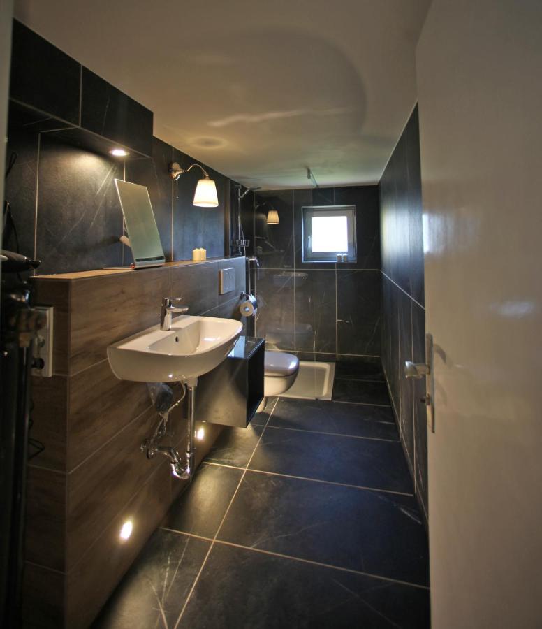K House 5* Apartments Kaufungen Kültér fotó